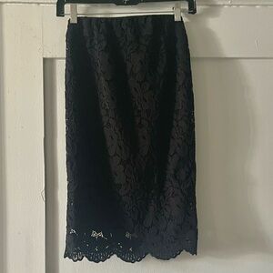 Vertigo Paris Black Lace Pencil Skirt